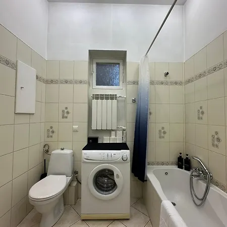 Old Town Plac Zamkowy 15-19 * Warszawa