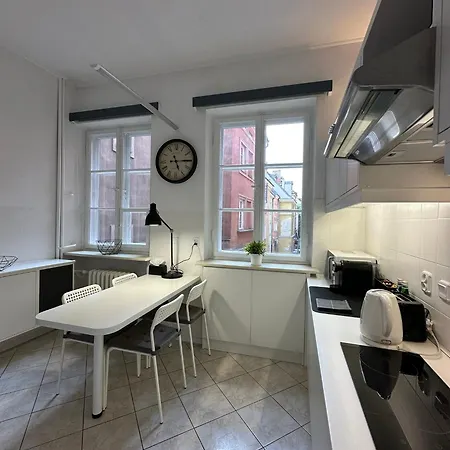 Apartment Old Town Plac Zamkowy 15-19 *