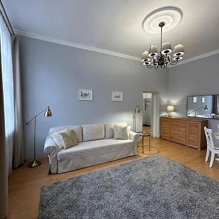 Apartment Old Town Plac Zamkowy 15-19 Warsaw