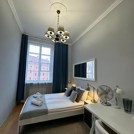 Old Town Plac Zamkowy 15-19