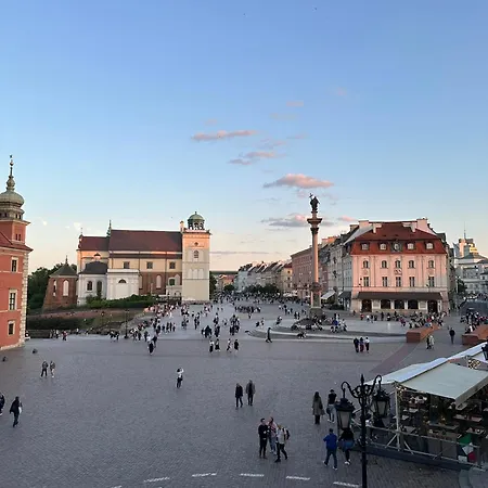 아파트 Old Town Plac Zamkowy 15-19 바르샤바